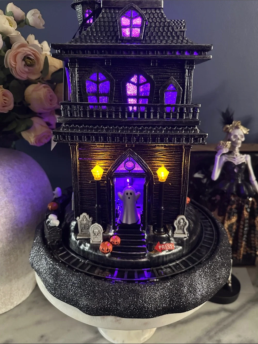 Animated Haunted train Mansion LED Halloween Decoration - Black